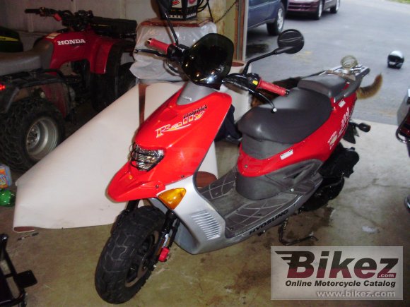 2005 Hyosung SF 50 Rally photo